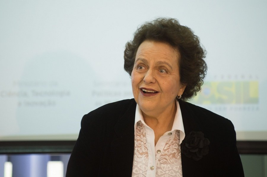 Imagem colorida mostra mulher de cabelo curto e paletó. É Eleonora Menicucci, ex-ministra do governo Dilma Rousseff - Metrópoles
