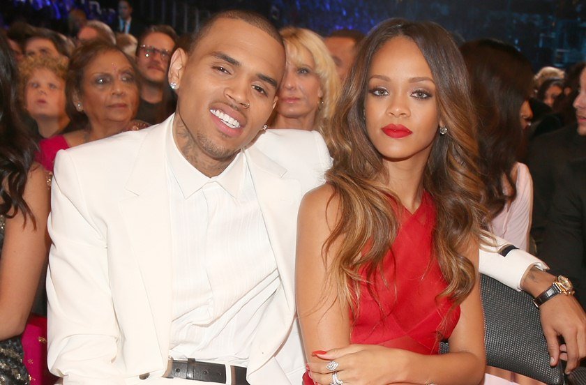 Rihanna e Chris Brown juntos? Cantor lança mais uma música em parceria com  a ex-namorada! - Purebreak