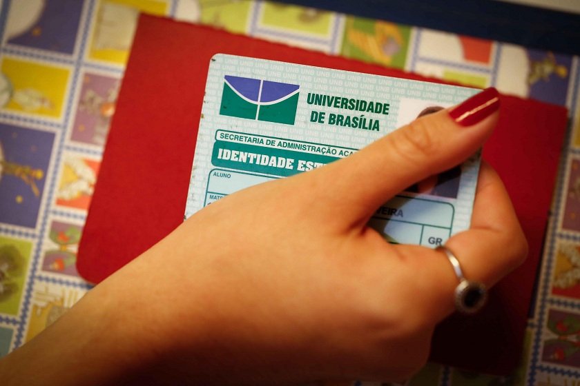 Carteira de estudante: saiba como solicitar o documento em