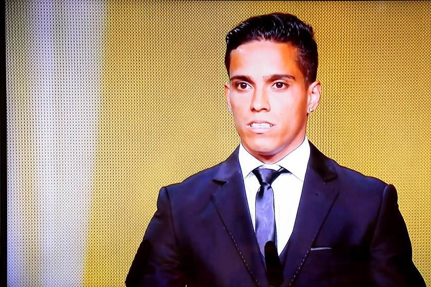 Wendell Lira, vencedor do Prêmio Puskás, é demitido do Vila Nova