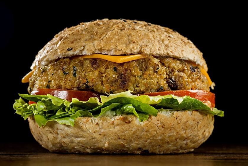 Cheeseburger Vegetariano Madero – Creditos Nilo Biazzetto
