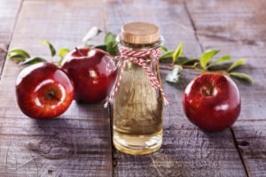 Vinagre orgânico de maçã emagrece e previne doenças? Descubra