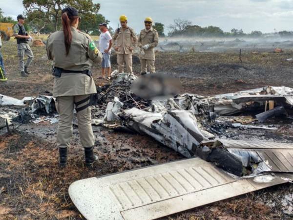 Avião cai e deixa quatro mortos em Goiás Metrópoles