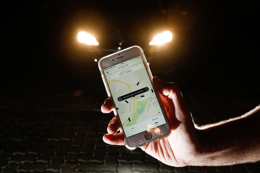 Uber empresa de transporte privado, começa a oferecer os serviços em Brasília – Brasília, DF – 26/10/2015