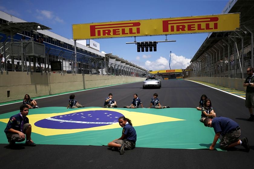 Fórmula 1: sábado mostra que GP de Interlagos é amado no Brasil