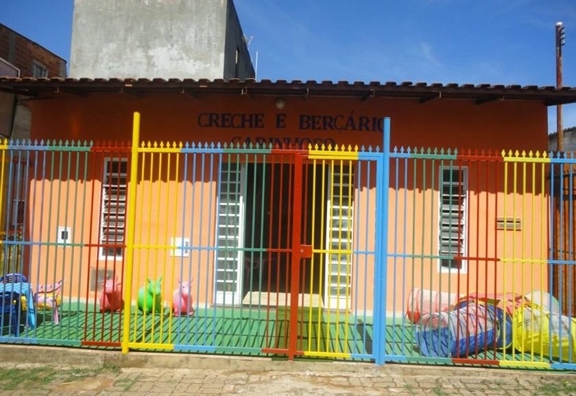 Polícia investiga creche acusada por mães de maus-tratos a 