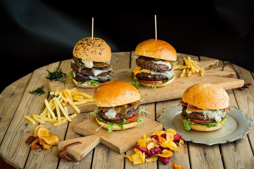 Hamburguerias de Brasília celebram o Dia do Consumidor