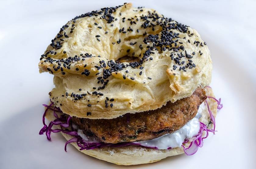 Piccolo Deli abre na 409 Norte com opções de comidinhas para levar