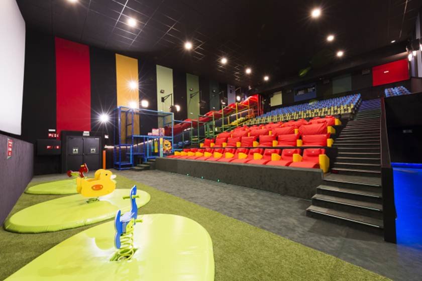 cinépolis junior cinema playground parquinho