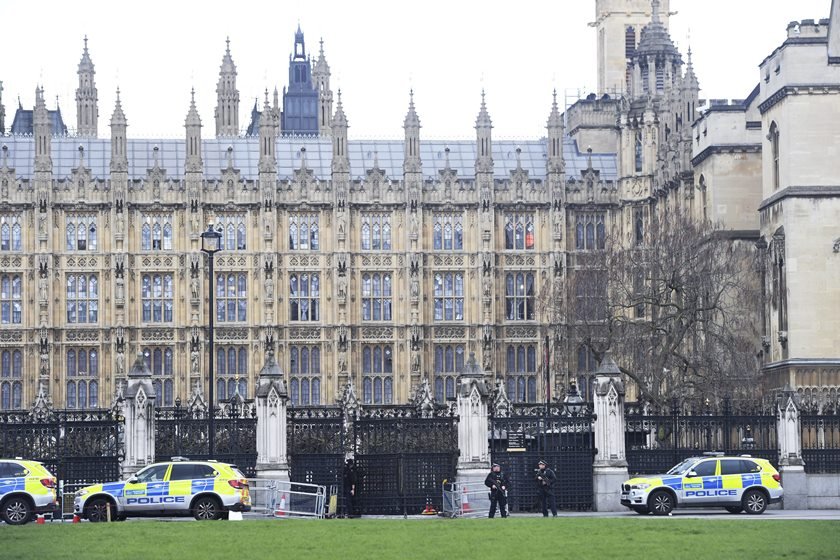 O Que Se Sabe Sobre O Ataque Próximo Ao Parlamento Britânico Metrópoles