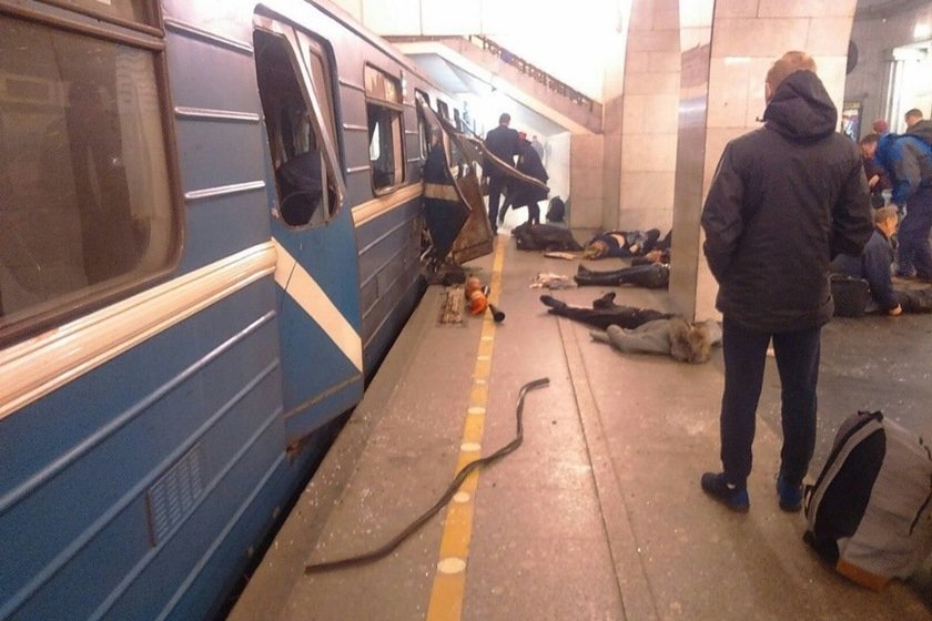 russia metrô explosão