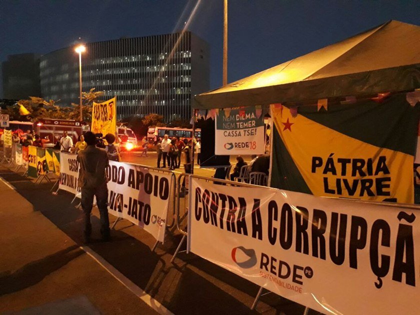 protesto contra dilma-temer