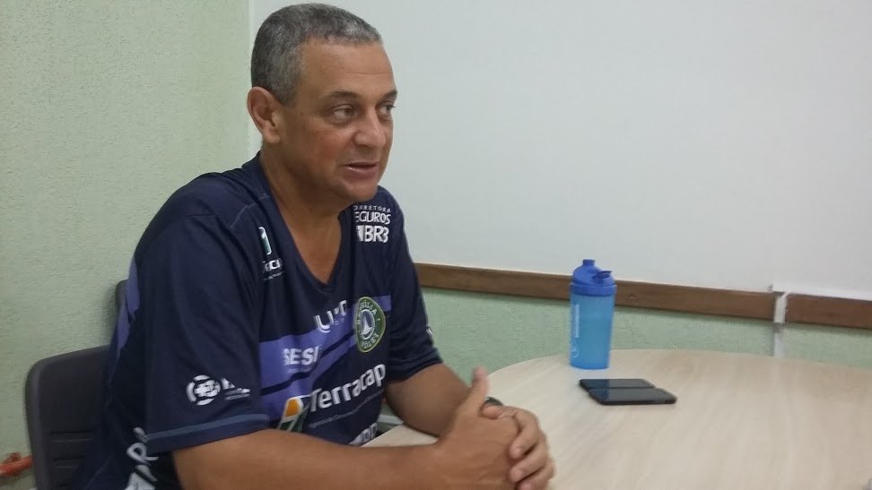 Sérgio Negrão técnico do Brasília Vôlei