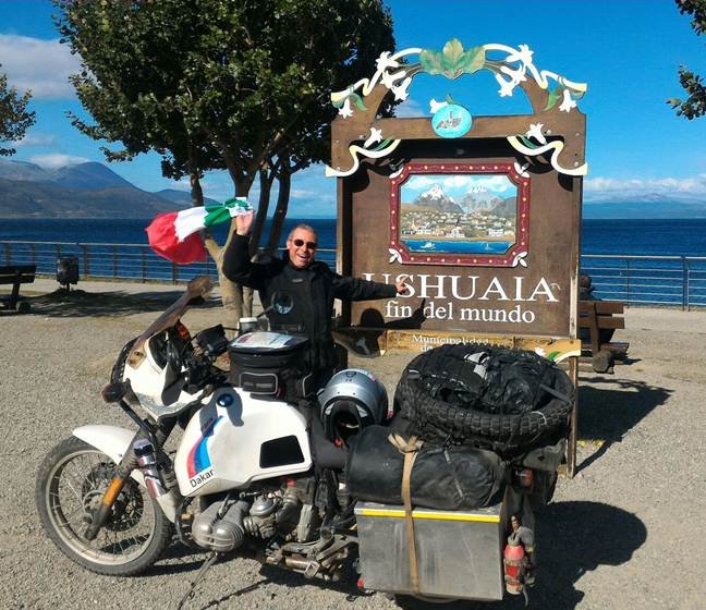 Italiano viaja mais de 50 mil km de moto pela América do Sul