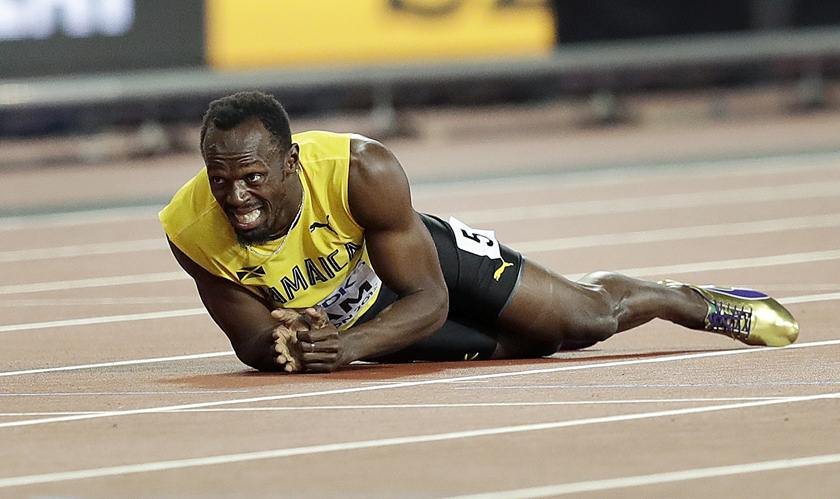 Bolt se machuca e abandona prova na final do  revezamento 4x100m do Mundial de Atletismo
