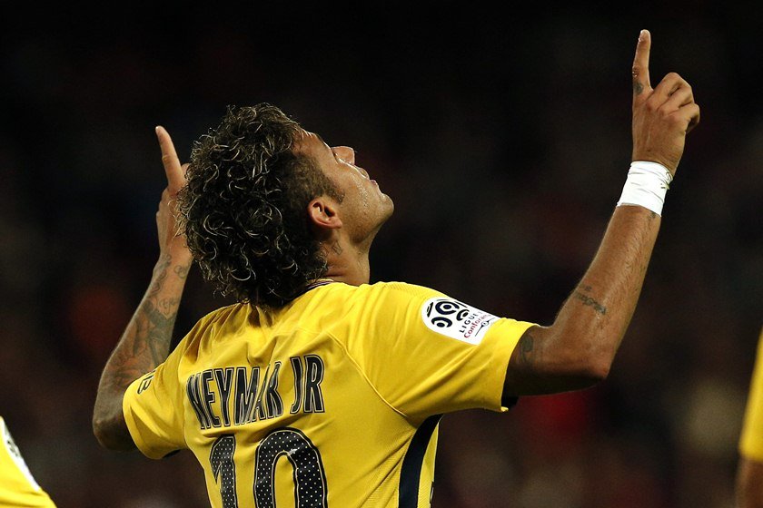 Neymar estreia pelo PSG
