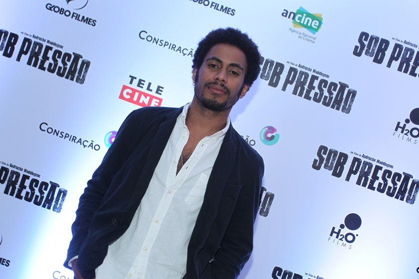 Ícaro Silva