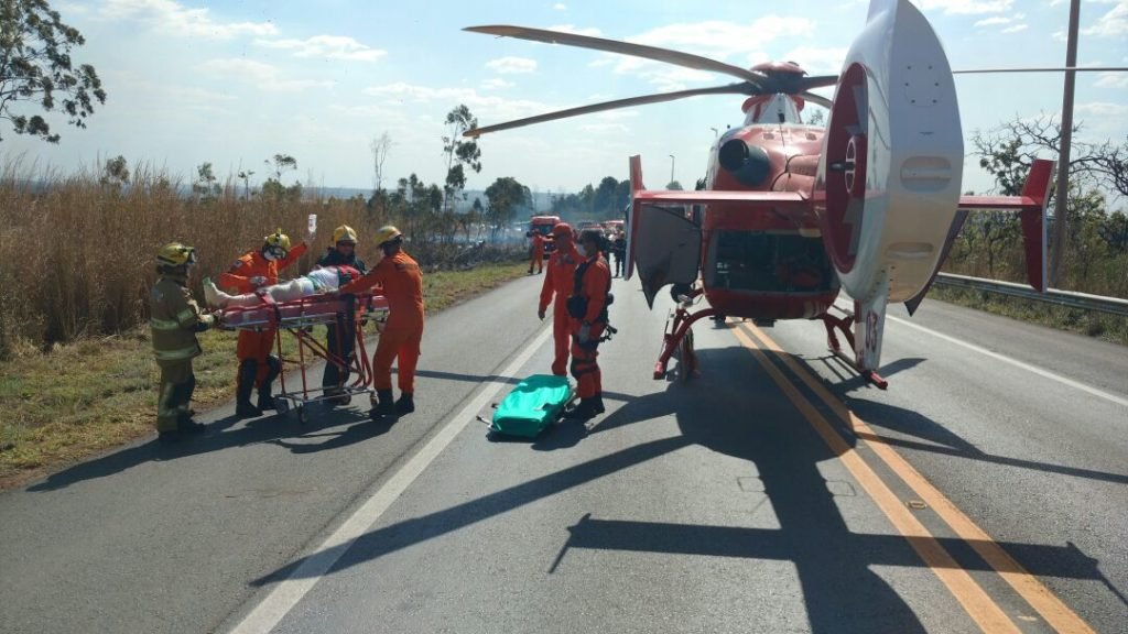 G1 - Colisão entre quatro veículos deixa quatro feridos em Brazlândia, no  DF - notícias em Distrito Federal