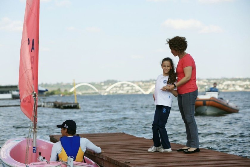 beatriz mendes vela iatismo lago paranoá