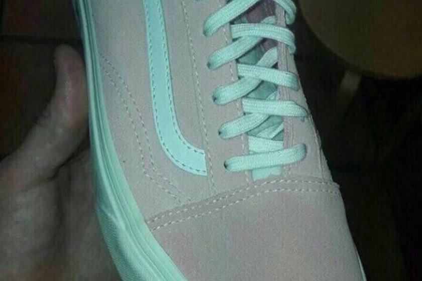 tênis verde ou rosa