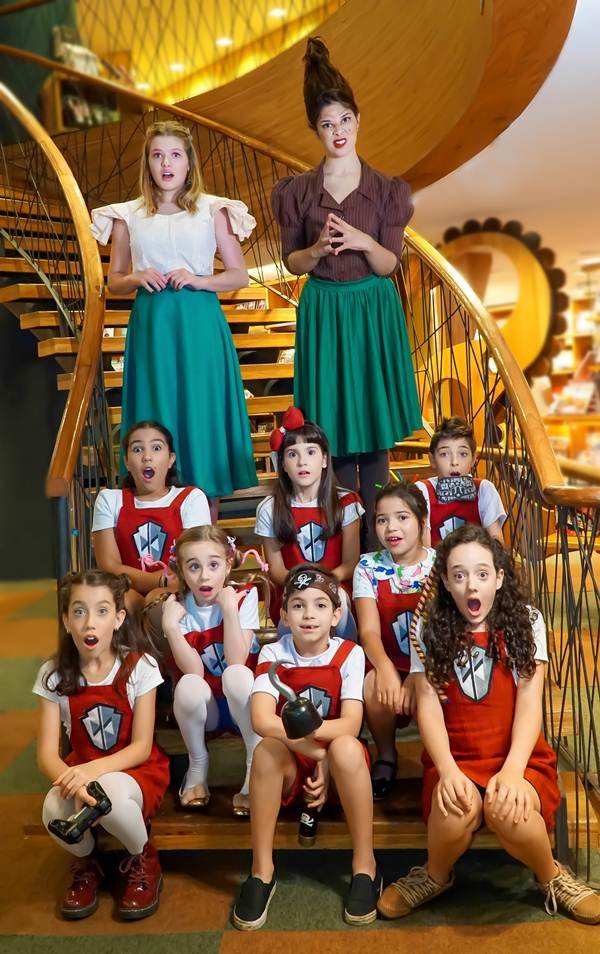 Julia Simoura estreia a peça “Matilda” em Brasília Metrópoles Julia Simoura estreia a peça “Matilda” em Brasília Metrópoles