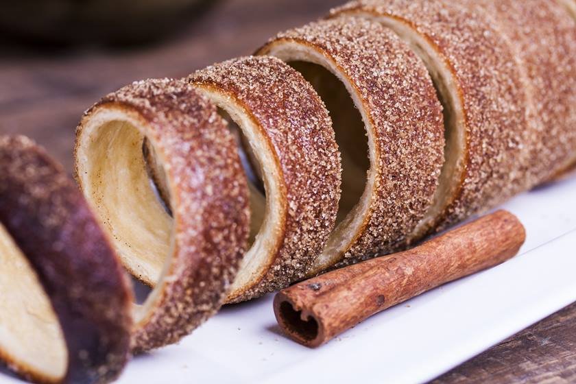 Hungarian a round loaf with the cinnamon