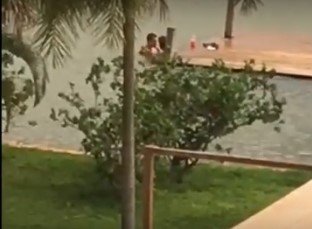Casal  flagrado fazendo sexo em pblico no Lago Parano - Metrpoles