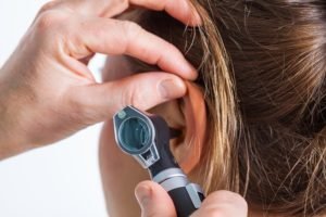 Tecnologia pode recuperar audição de pacientes com surdez severa