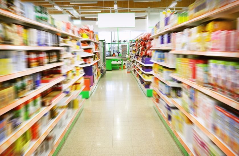 gôndolas de supermercado