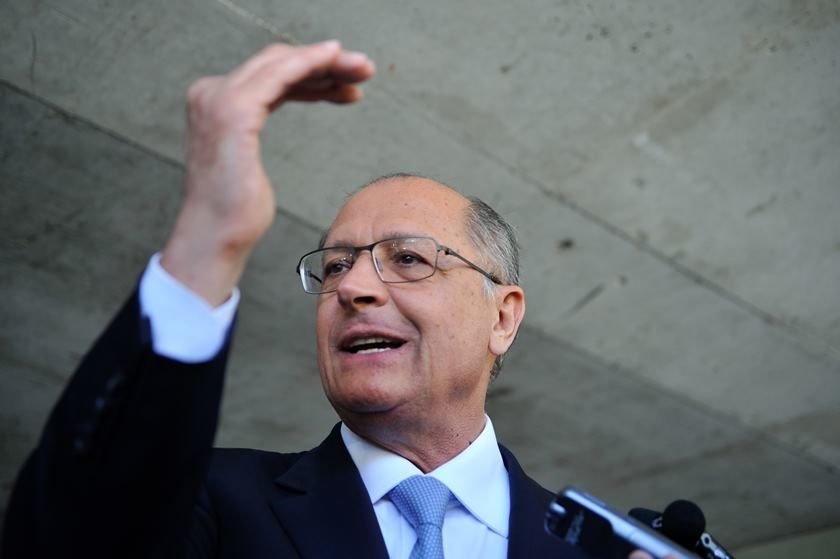 Alckmin faz meme com Dragon Ball Z para comemorar vitórias do governo