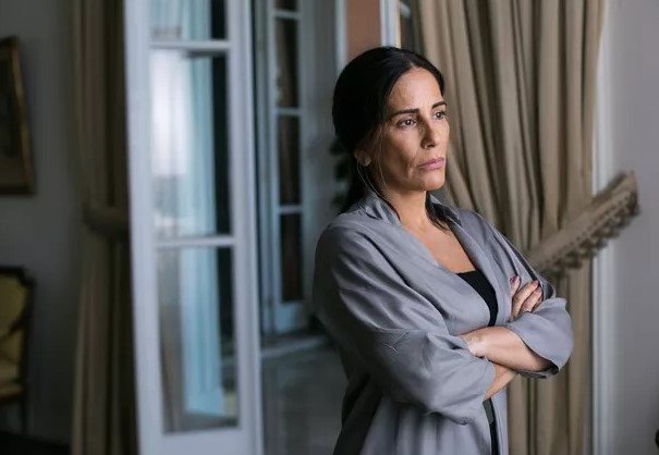 Elizabeth/o outro lado