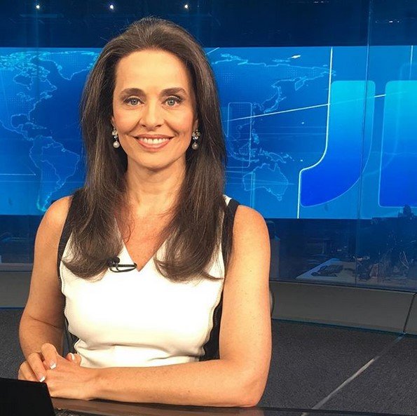 CNN Brasil contrata a jornalista Carla Vilhena