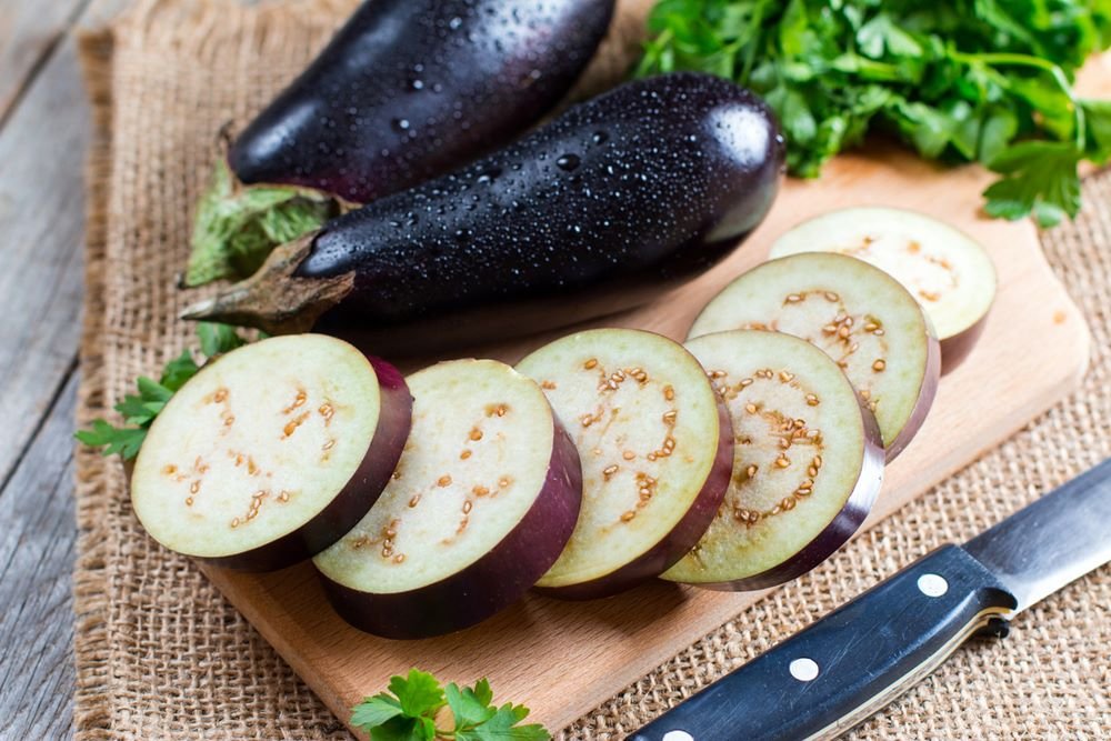 Deliciosa e saudável: veja 5 receitas para comer berinjela