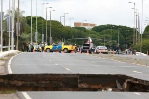 “Estrondo enorme”, diz servidora sobre queda de viaduto em Brasília