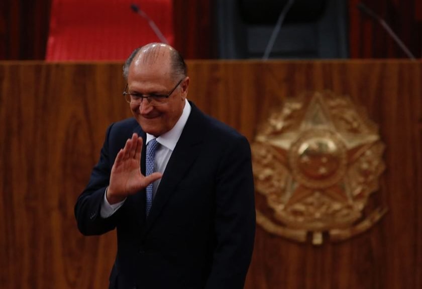 https://uploads.metropoles.com/wp-content/uploads/2018/02/06205745/WhatsApp-Image-2018-02-06-at-20.22.09-840x577.jpeg