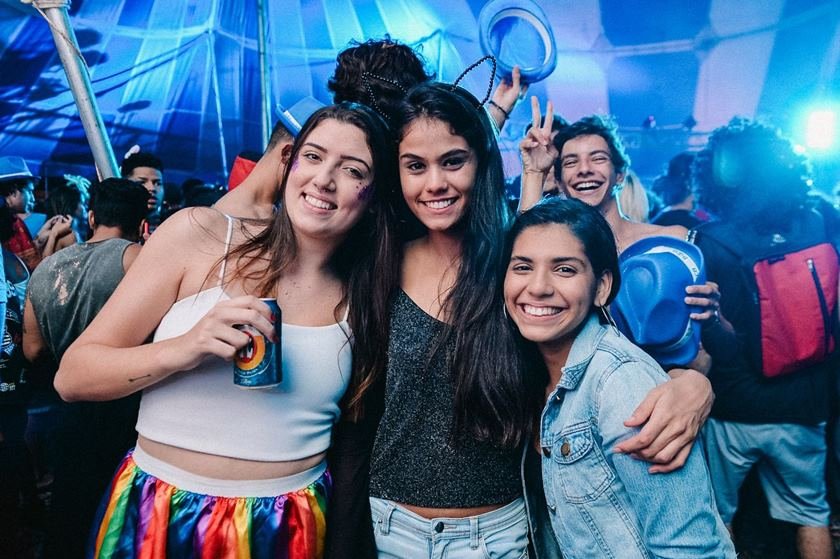 Rejunta Meu Bulcão
