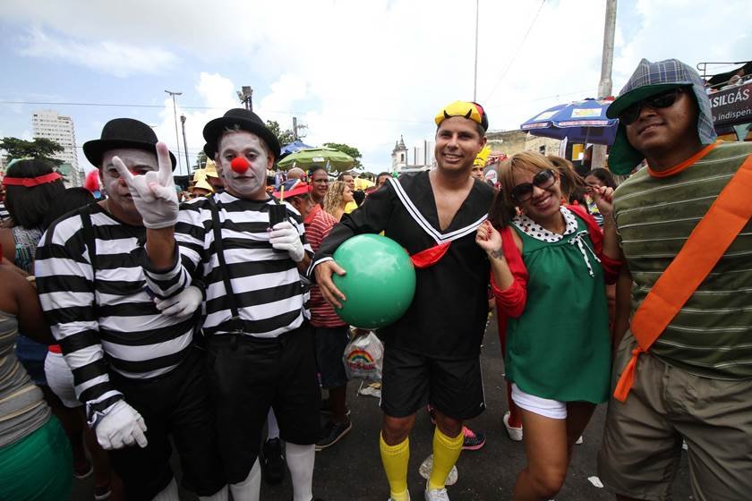 DESFILE DO GALO DA MADRUGADA NO RECIFE.