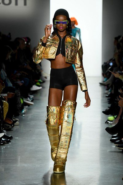 Jeremy Scott - Runway - February 2018 - New York Fashion Week: The Shows