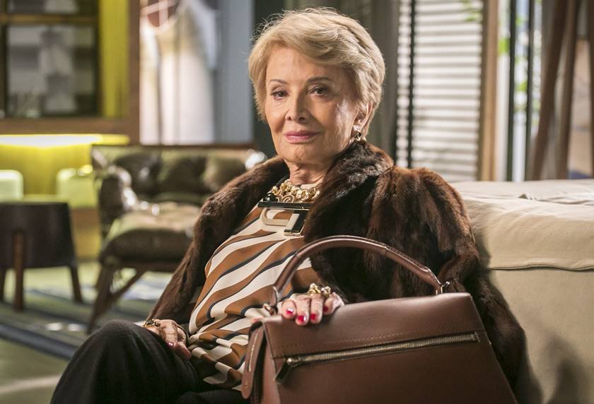 A atriz Glória Menezes interpretou Stelinha na novela
