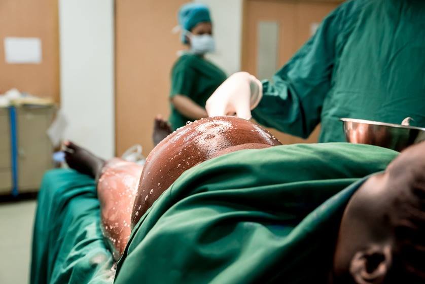 Concurso internacional define as melhores fotos de maternidade de 2017