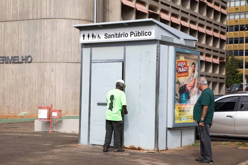 Banheiros Públicos 7
