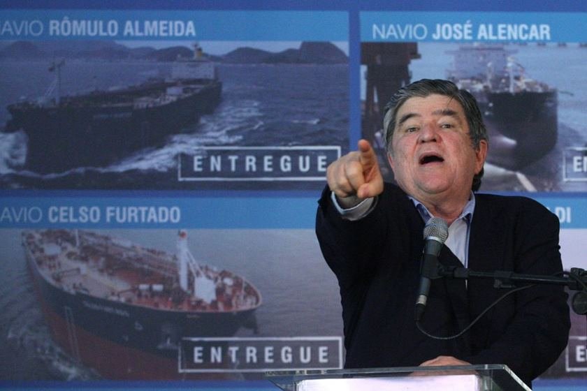 Diretor da Transpetro era mantido por partido de Crivella, diz Machado