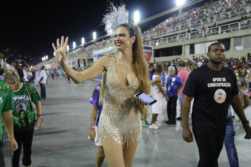 aaa358964_ensaio_tecnico_da_grande_rio_no_sambodromo_no_rio_parte_2_g