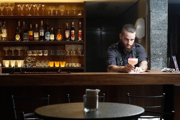 Trinus Bar