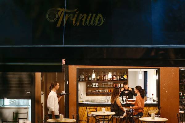 Trinus Bar