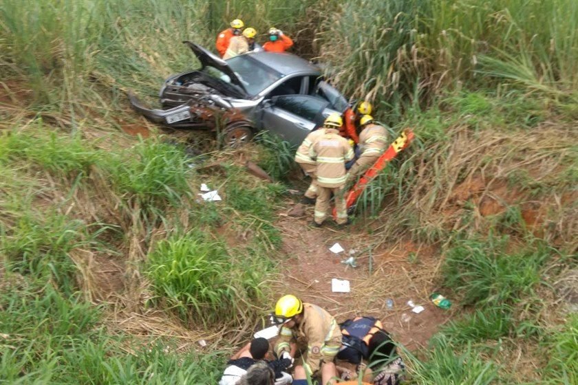 Acidente na BR 070 deixa seis feridos neste domingo de Páscoa 1