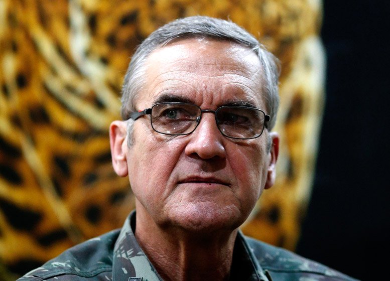 Villas Bôas se diz preocupado com “restrições” ao general Paulo Chagas