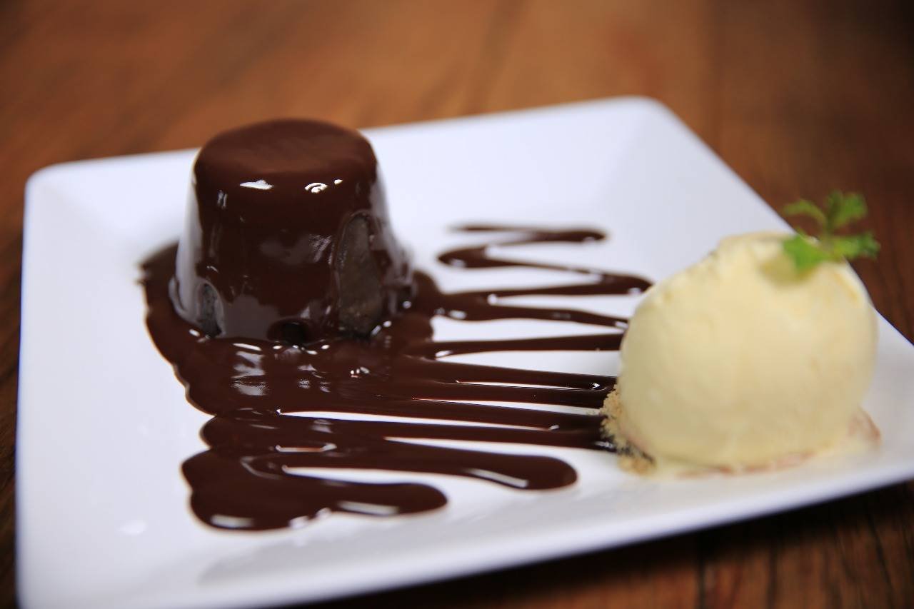 Brasilia 58 El Negro_Petit Gateau_Credito Edu Lauton