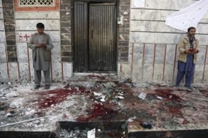 Ataque deixa mais de 50 mortos e 100 feridos no Afeganistão