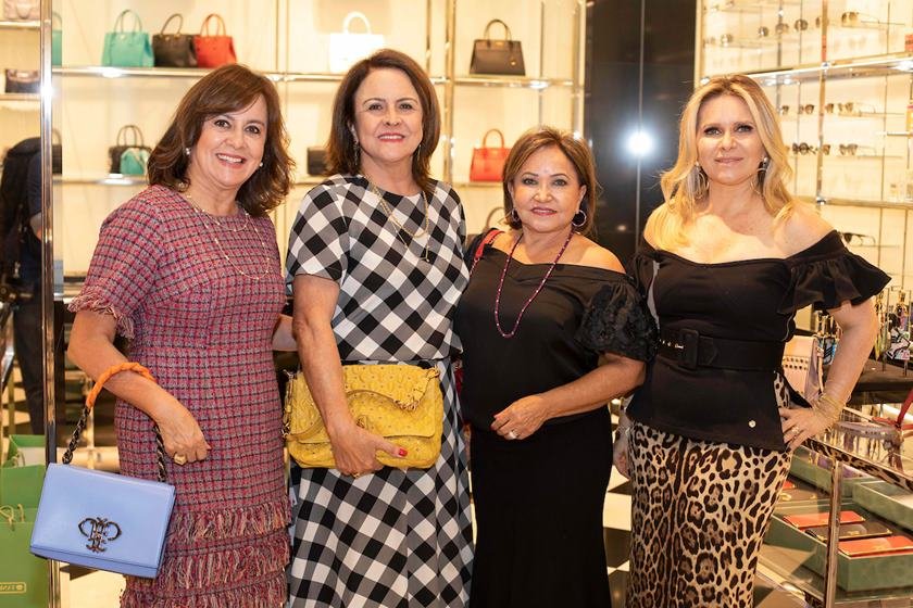 Cláudia Salomão movimenta ação do Dia das Mães em shopping brasiliense ...